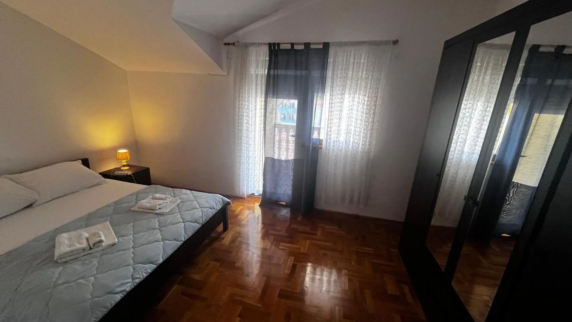 Appartement Apartmani Mila Biograd Na Moru