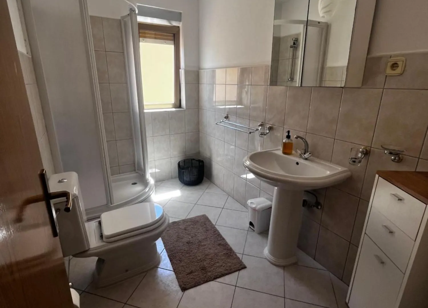 Apartmani Mila Biograd Na Moru 0*,  Kroatië
