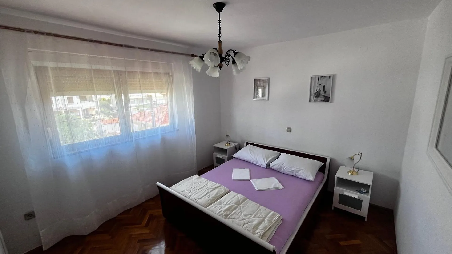 Apartmani Mila Biograd Na Moru