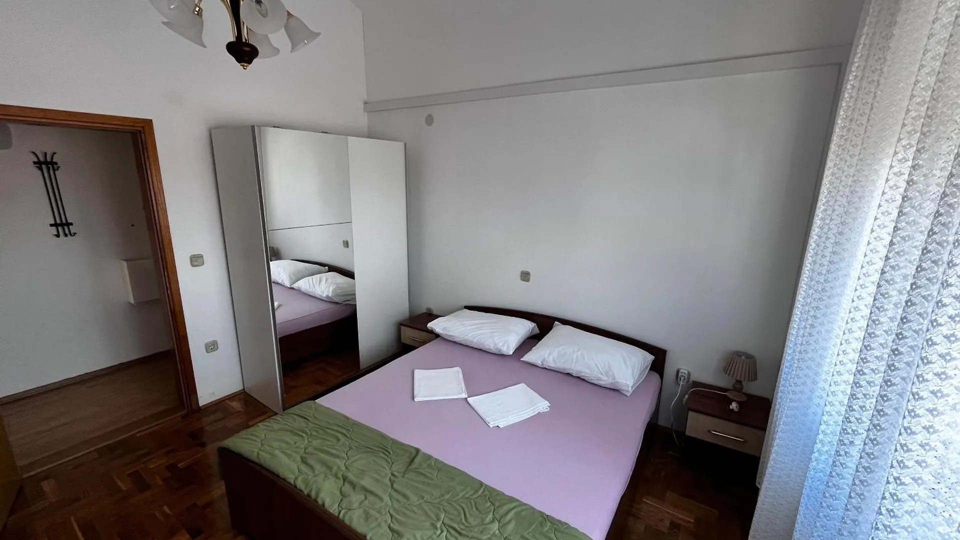 Apartmani Mila Biograd Na Moru